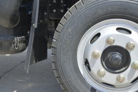 泓图300&nbsp;载货车底盘                                                图片