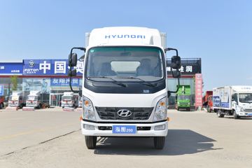 现代商用车 泓图200 116马力 4X2 3.37米排半厢式轻卡(国六)(CHM5040XXYEDF33T)