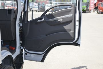 �ִ����ó� ��ͼ200 116���� 4.095�׵�����ʽ�ῨͼƬ