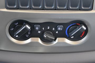 �ִ����ó� ��ͼ200 116���� 4.095�׵�����ʽ�ῨͼƬ