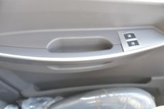 现代商用车 泓图200 116马力 4.095米单排厢式轻卡(CHM5041XXYEDF33V)