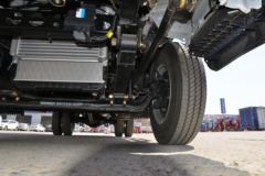 现代商用车 泓图200 116马力 4.095米单排厢式轻卡(CHM5041XXYEDF33V)