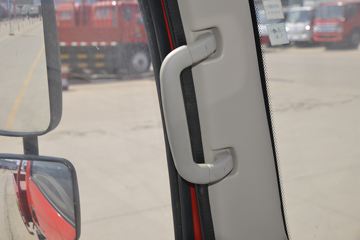 �ִ����ó� ��ͼ200 116���� 4X2 4.145�׵��������Ῠ(CNJ1041EDF33V)ͼƬ