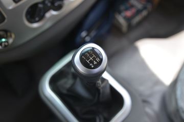 �ִ����ó� ��ͼ200 116���� 4X2 4.145�׵��������Ῠ(CNJ1041EDF33V)ͼƬ