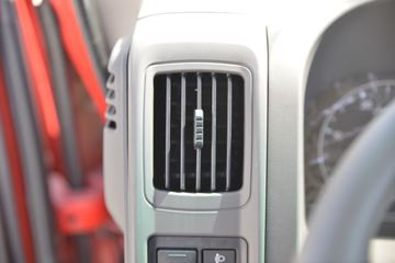 �ִ����ó� ��ͼ200 116���� 4X2 4.145�׵��������Ῠ(CNJ1041EDF33V)ͼƬ