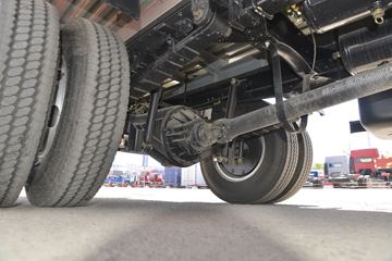 �ִ����ó� ��ͼ200 116���� 4X2 4.145�׵��������Ῠ(CNJ1041EDF33V)ͼƬ