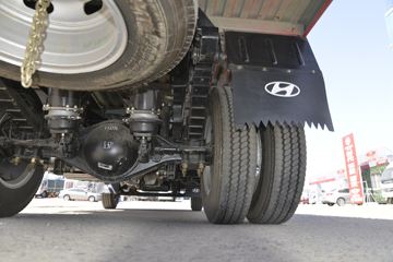 �ִ����ó� ��ͼ200 116���� 4X2 4.145�׵��������Ῠ(CNJ1041EDF33V)ͼƬ