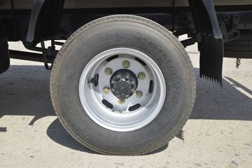 �ִ����ó� ��ͼ200 116���� 4X2 4.145�׵��������Ῠ(CNJ1041EDF33V)ͼƬ