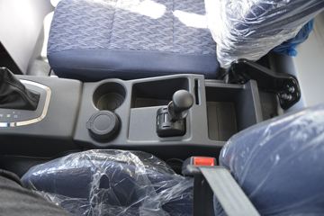 �ִ����ó� ʢͼ 150���� 4X2 4.13���Զ���������ʽ�Ῠ(����)ͼƬ