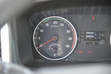 �ִ����ó� ʢͼ 150���� 4X2 4.13���Զ���������ʽ�Ῠ(����)ͼƬ