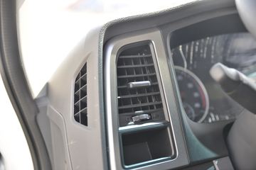 �ִ����ó� ʢͼ 150���� 4X2 4.13���Զ���������ʽ�Ῠ(����)ͼƬ