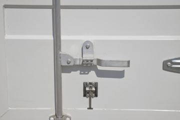 �ִ����ó� ʢͼ 150���� 4X2 4.13���Զ���������ʽ�Ῠ(����)ͼƬ