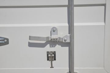 �ִ����ó� ʢͼ 150���� 4X2 4.13���Զ���������ʽ�Ῠ(����)ͼƬ