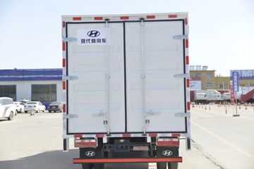 �ִ����ó� ʢͼ 150���� 4X2 4.13���Զ���������ʽ�Ῠ(����)ͼƬ