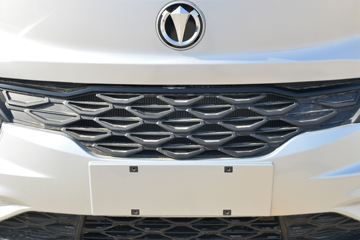 �ɵ� Q3ϵ�� 122���� 2.8�׵�������΢��ͼƬ