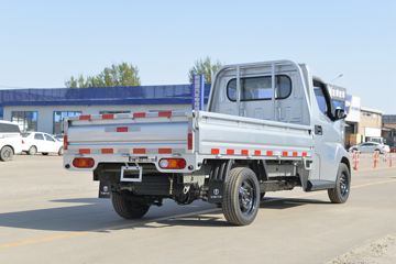 �ɵ� Q3ϵ�� 122���� 2.8�׵�������΢��ͼƬ