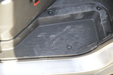 �ɵ� Q3ϵ�� 122���� 2.8�׵�������΢��ͼƬ