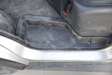 �ɵ� Q3ϵ�� 122���� 2.8�׵�������΢��ͼƬ