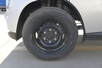 �ɵ� Q3ϵ�� 122���� 2.8�׵�������΢��ͼƬ