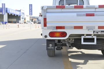 �ɵ� Q3ϵ�� 122���� 2.8�׵�������΢��ͼƬ