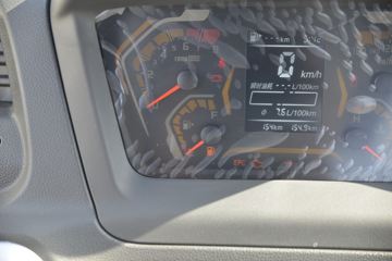 �ɵ� Q3ϵ�� 122���� 3�׵�������΢��ͼƬ