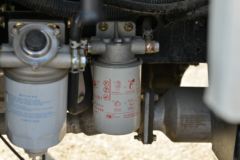 飞碟奥驰 A1系列 102马力 3.85米排半栏板轻卡(FD1040W16K5-4)