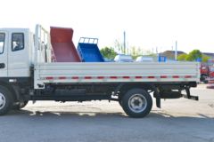 飞碟奥驰 A1系列 102马力 3.85米排半栏板轻卡(FD1040W16K5-4)