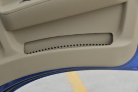 金牛X6(原奥驰X系)&nbsp;自卸车驾驶室                                               图片