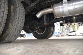 金牛X6(原奥驰X系)&nbsp;自卸车底盘                                                图片