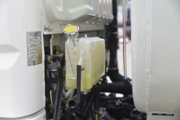 �ɵ��³� V3ϵ�� 190���� 4X2 �̻�������(����)(WZK5160GPSP63K6)ͼƬ