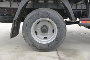 福田 奥铃速运 131马力 3.83米排半栏板轻卡(国六)(BJ1045V9JDA-AB1)图片
