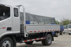 新车到店，奥铃速运D01发动机到店，欢迎选购