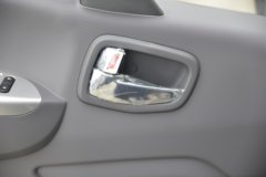 福田 奥铃新捷运 青春飞扬版 130马力 4.17米单排仓栅式轻卡(国六)(BJ5048CCY9JDA-AB1)