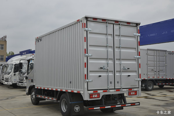 �����½���4��2��ʽ���䳵̫ԭ�л��ȴ����� �����ߴ�0.8��