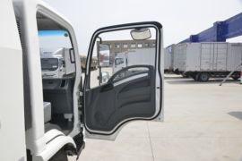 欧铃T1&nbsp;自卸车驾驶室                                               图片