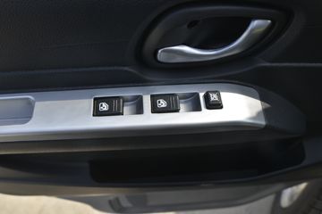 ���� С����W08 1.3L 91���� 2.7�׵�������С��(����)(EQ1031S60Q4)ͼƬ