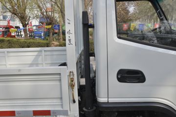 ���� K3���˿� ����� 102���� 3.48�׵��������Ῠ(��ɲ)ͼƬ