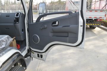 ���� K3���˿� ����� 102���� 3.48�׵��������Ῠ(��ɲ)ͼƬ