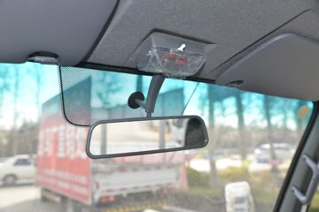 ���� K3���˿� ����� 102���� 3.48�׵��������Ῠ(��ɲ)ͼƬ