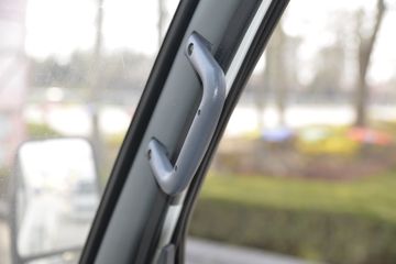 ���� K3���˿� ����� 102���� 3.48�׵��������Ῠ(��ɲ)ͼƬ