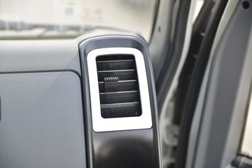 ���� K3���˿� ����� 102���� 3.48�׵��������Ῠ(��ɲ)ͼƬ