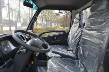 ���� K3���˿� ����� 102���� 3.48�׵��������Ῠ(��ɲ)ͼƬ