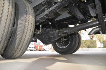 ���� K3���˿� ����� 102���� 3.48�׵��������Ῠ(��ɲ)ͼƬ