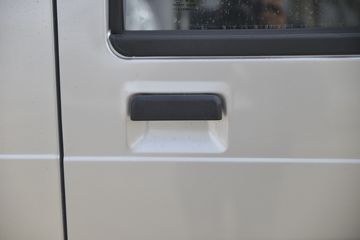 ���� С����V 1.3L 91���� ���� 2.7��˫������΢��(����)ͼƬ