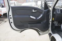 东风 小霸王W17 102马力 2.94米双排厢式微卡(EQ5040XXYD6BDBAC)