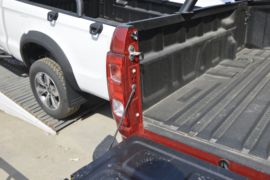 T8&nbsp;皮卡上装                                                图片