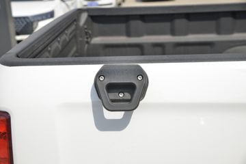 ����T8 2021�� ������ 2.0T���� 150���� ���� ˫��Ƥ��(����)ͼƬ