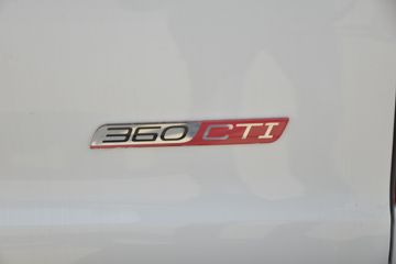 ����T8 2021�� ������ 2.0T���� 150���� ���� ˫��Ƥ��(����)ͼƬ