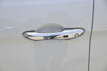 ����T8 2021�� ������ 2.0T���� 150���� ���� ˫��Ƥ��(����)ͼƬ