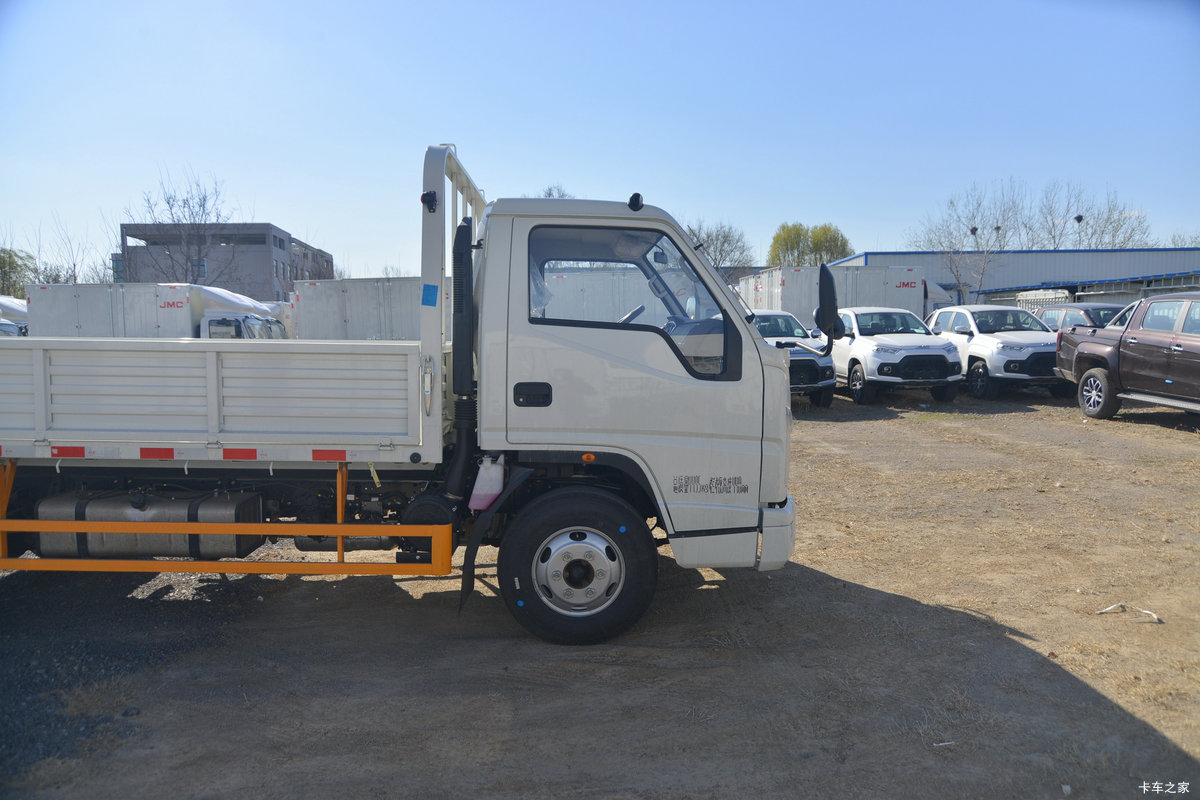 ���� �¿�˳�� 129���� 3.8�׵��������Ῠ(����)(JX1042TG26)���                                                